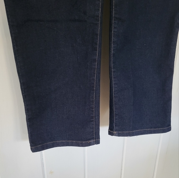Flex-Fit Pull-On Straight-Leg Jean Size 14W - Picture 5 of 11